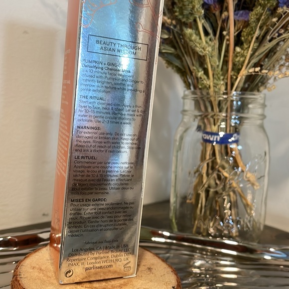 Pumpkin charcoal MASK! - Picture 3 of 4